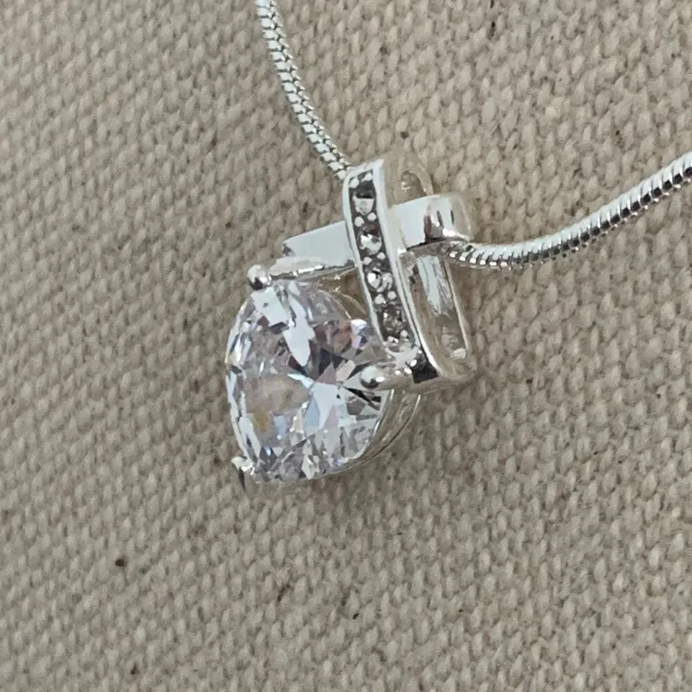 Infinity Heart Pendant Necklace – Diamond Cut Austrian Crystals, Silver Tone
